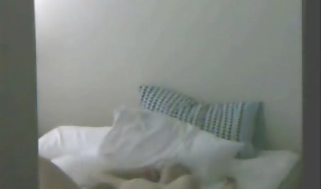 زوج افلام جنس كس أمي ينام في سريري